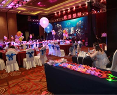 创新启航，共鉴未来——千玺文化新品发布会创意设计全案解析